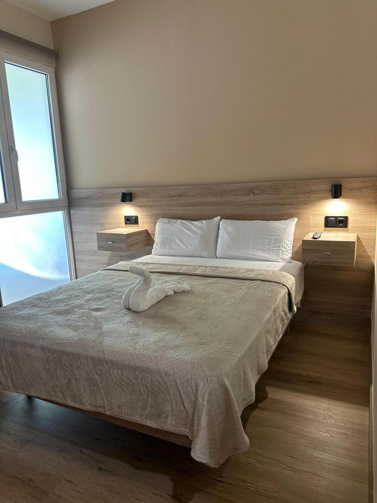 Optimus Comfort Campoamor 101 Valencia Exterior foto