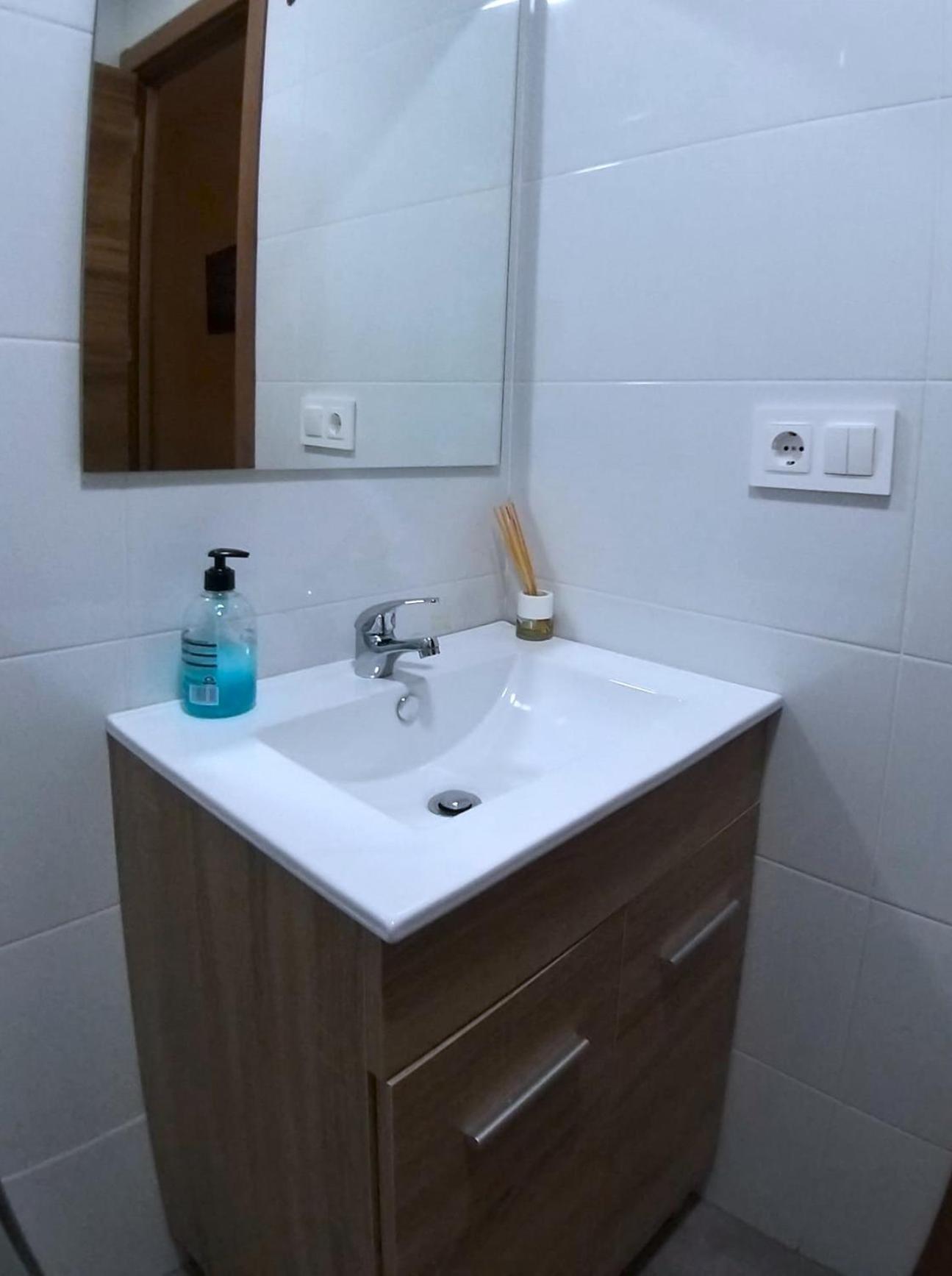 Optimus Comfort Campoamor 101 Valencia Exterior foto